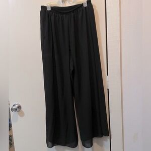 R & M Richard’s 18W black flowy and slit pants